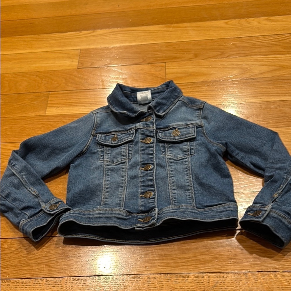 Jumping beans girls jeans jacket size 5T .